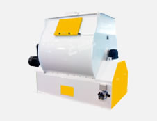 خلاطات العلف